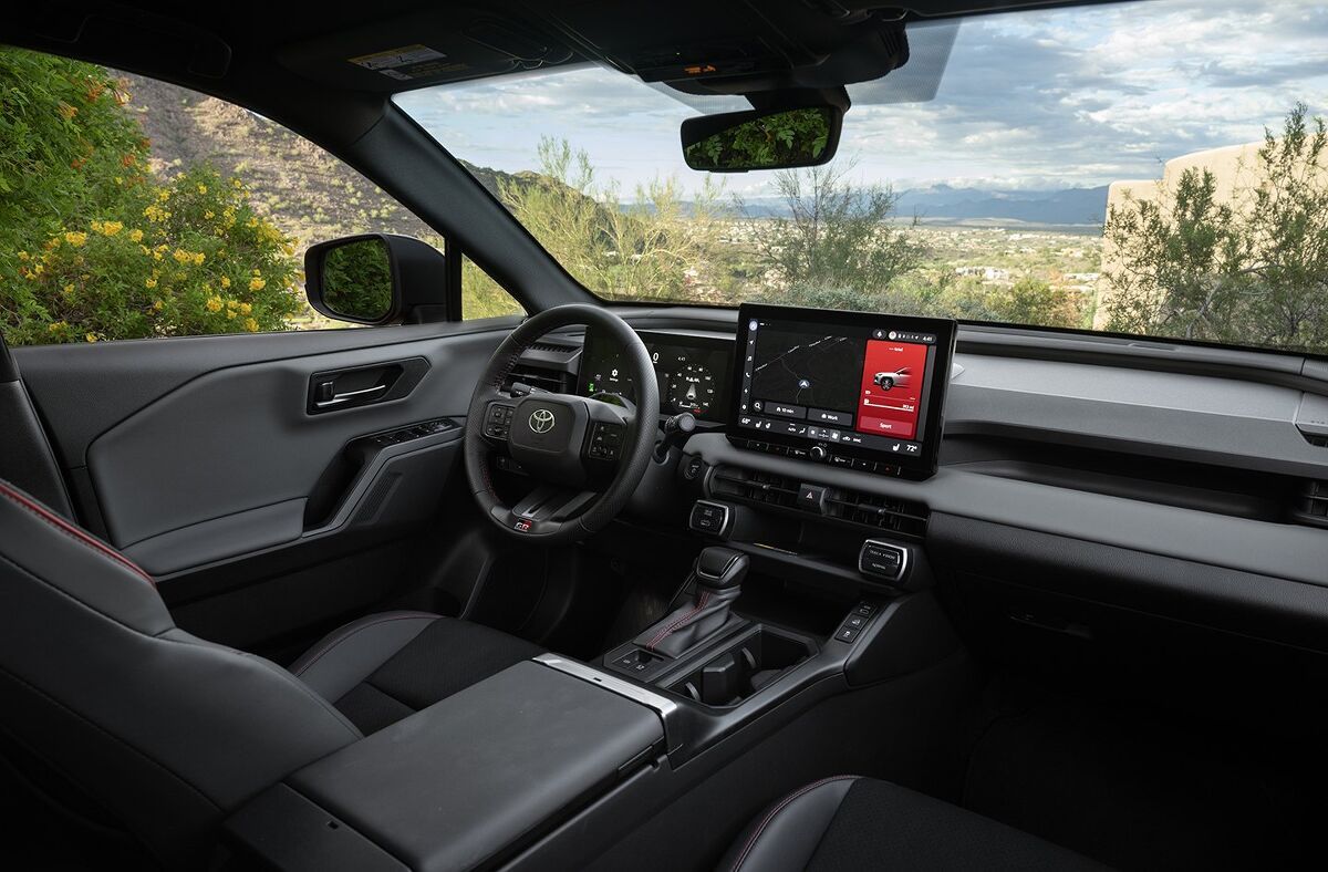 2026 vs 2025 Toyota RAV4: 3 Improvements and 2 Misses