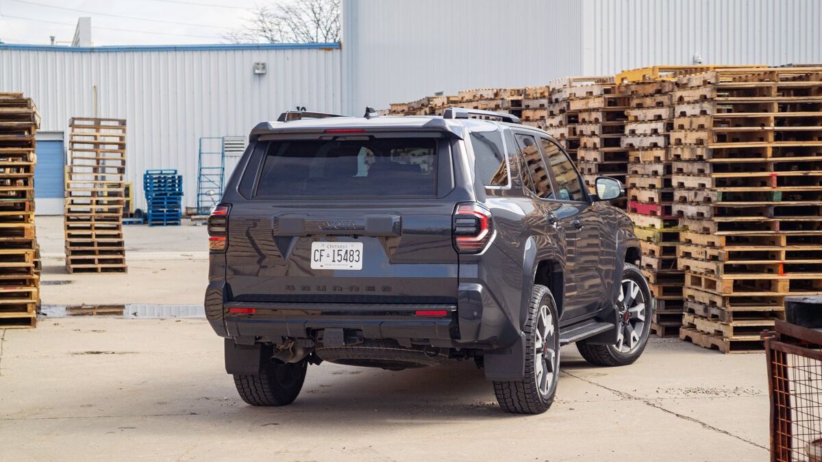 Best Rugged Mid-Size SUV Mega Comparison