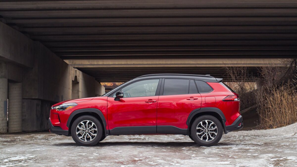 Subaru Crosstrek Hybrid vs Toyota Corolla Cross Hybrid Comparison