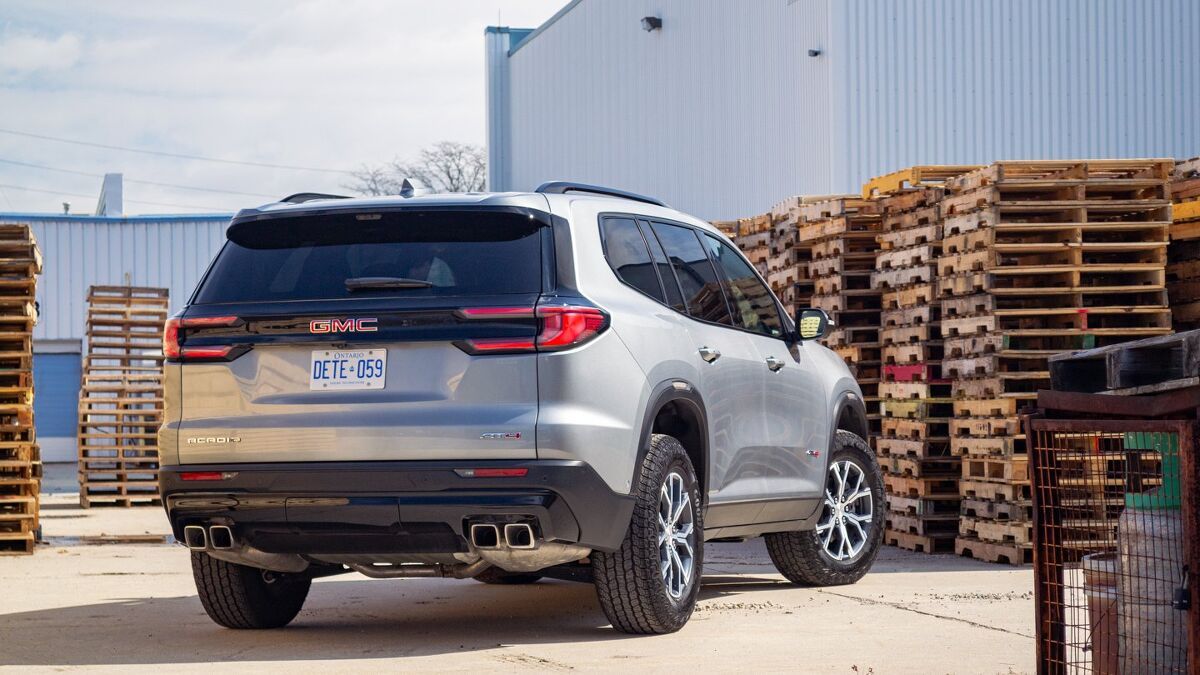 Best Rugged Mid-Size SUV Mega Comparison