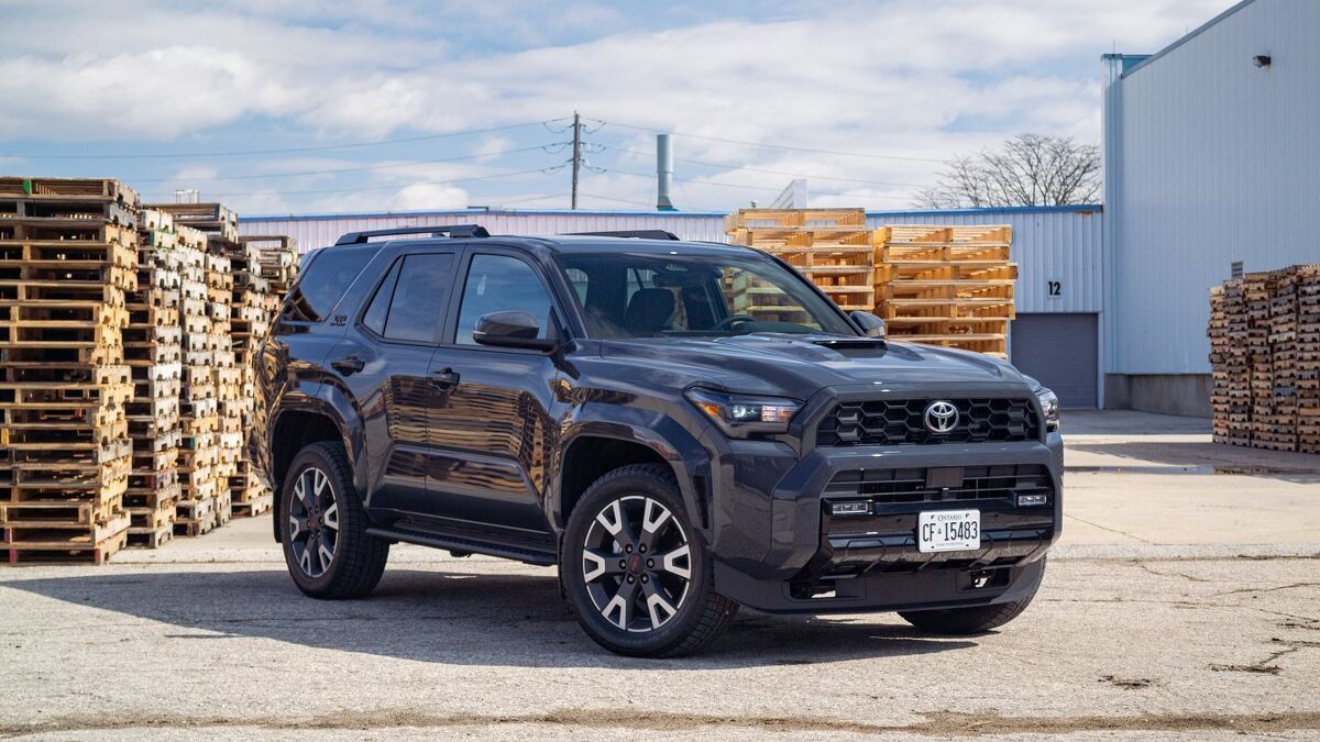 Best Rugged Mid-Size SUV Mega Comparison