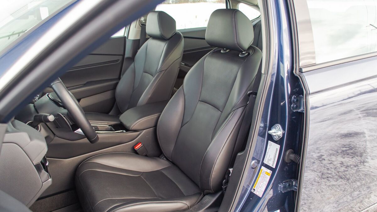 Hybrid Sedan Face-Off: Toyota Camry vs Honda Accord vs Hyundai Sonata